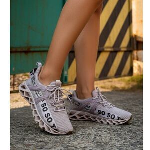 Just So So Purple Womens Running Sneakers - Size 8.5